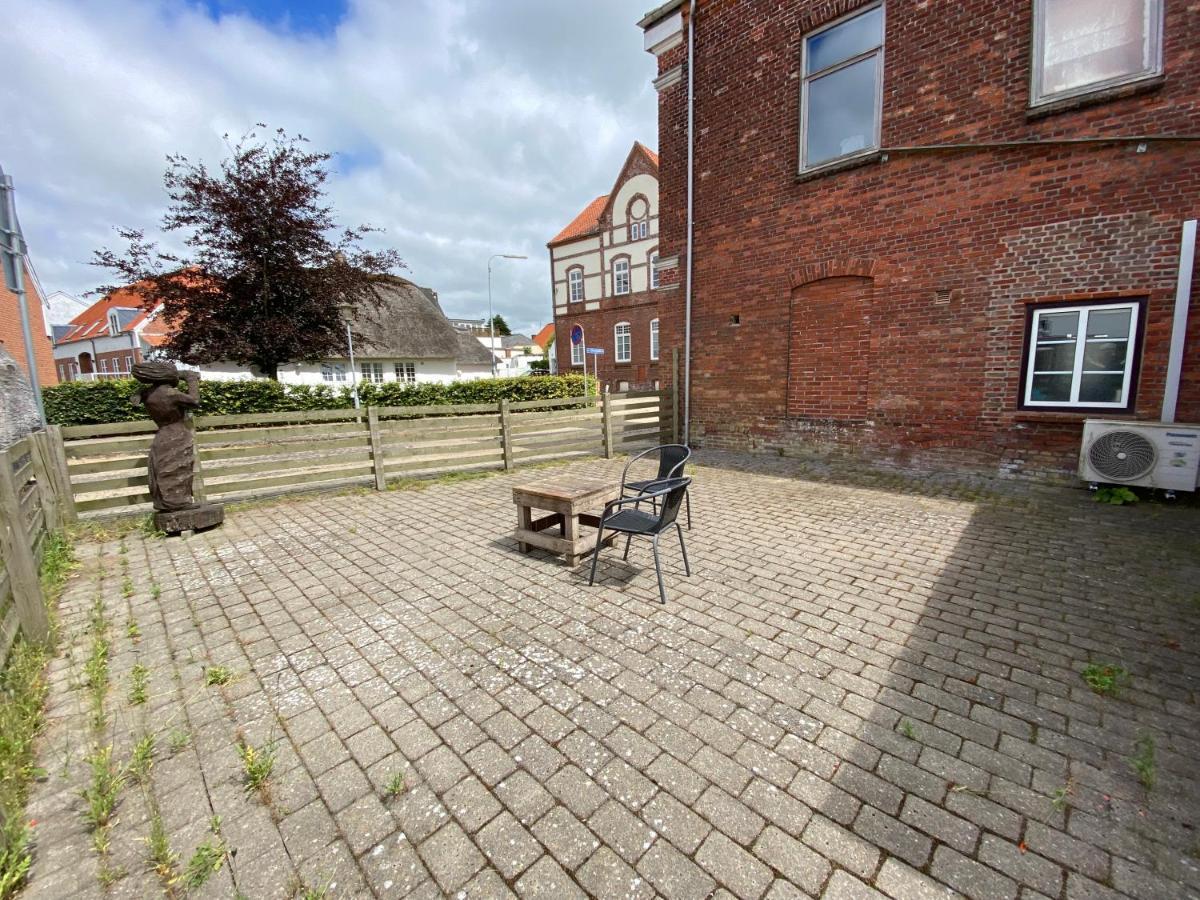 N1 Apartment In The Heart Of Højer 외부 사진